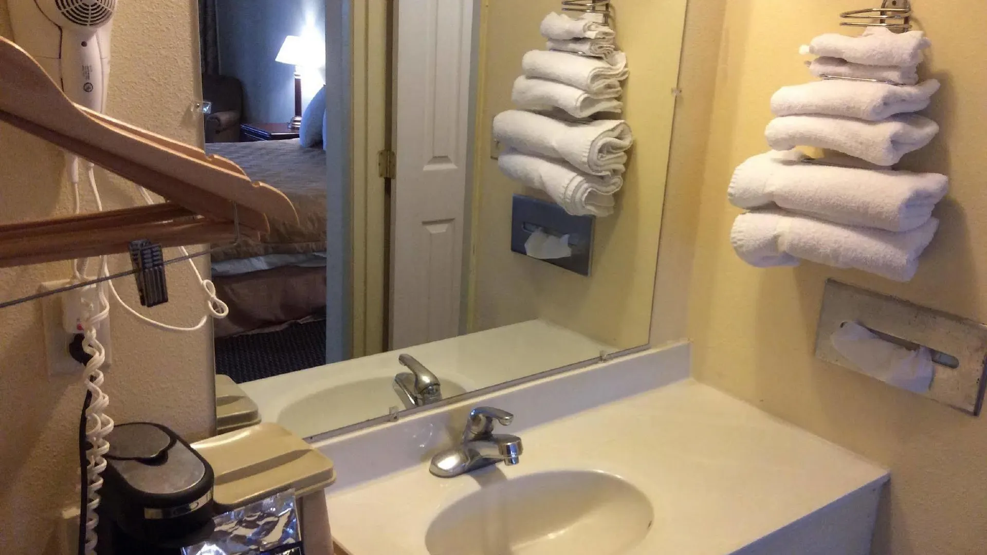 ** Motell Budget Inn Columbus East USA