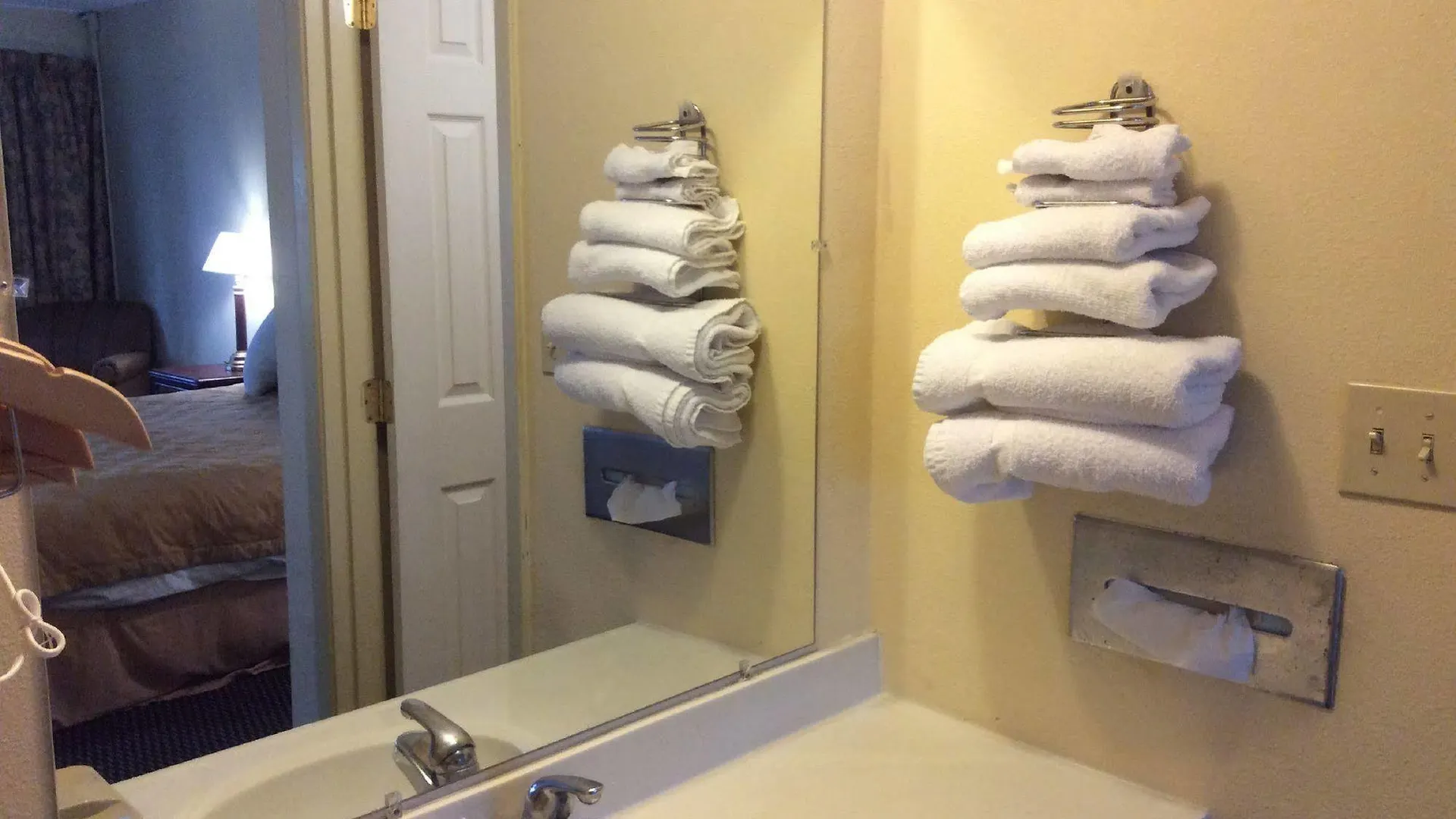 Budget Inn Columbus East 2*,  USA