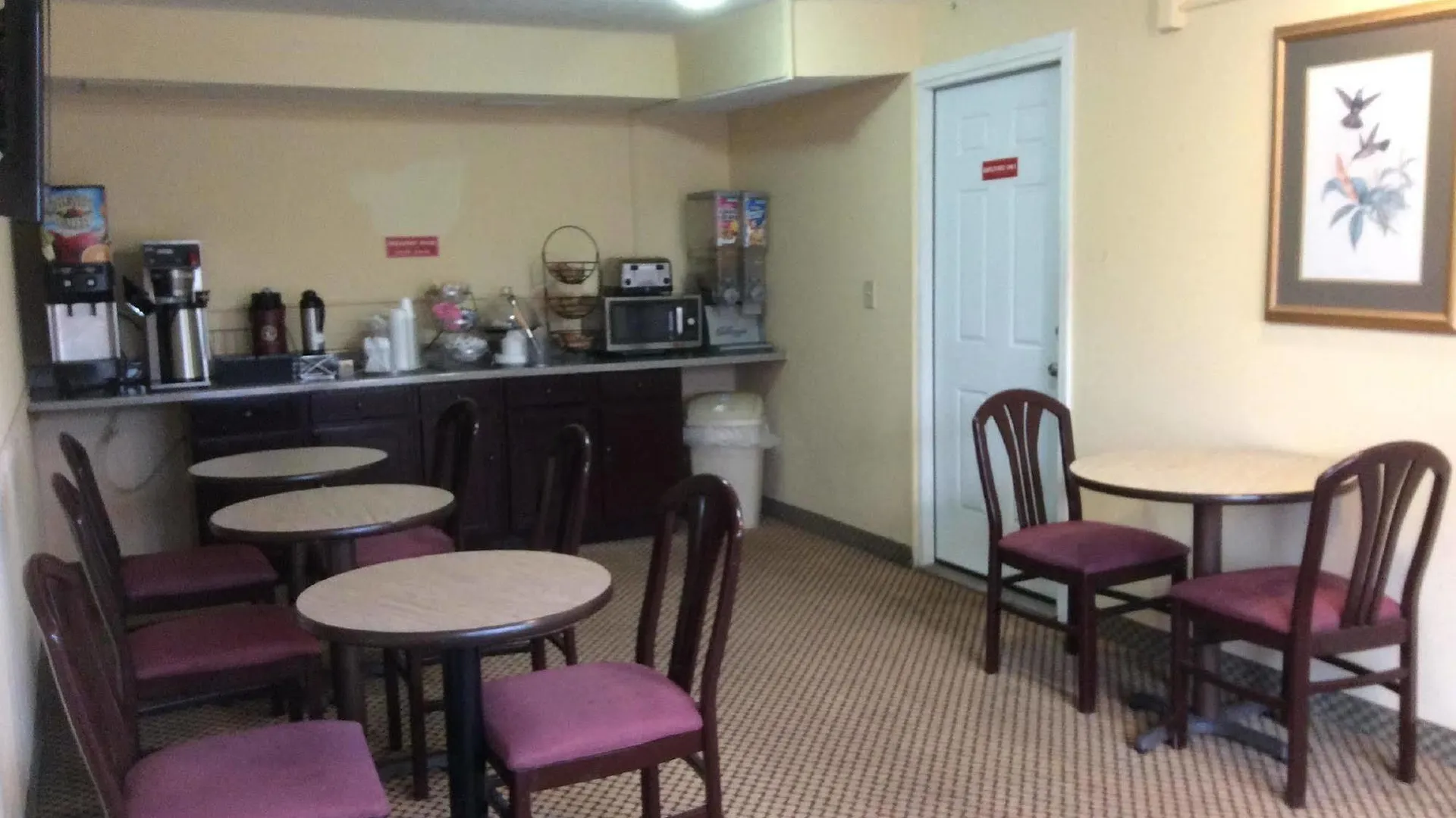Budget Inn Columbus East Motel